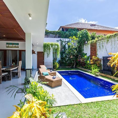 Masbro Art Villas Seminyak Exteriör bild